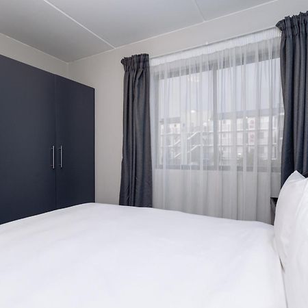 Mint Express Sandton View 요하네스버그 외부 사진